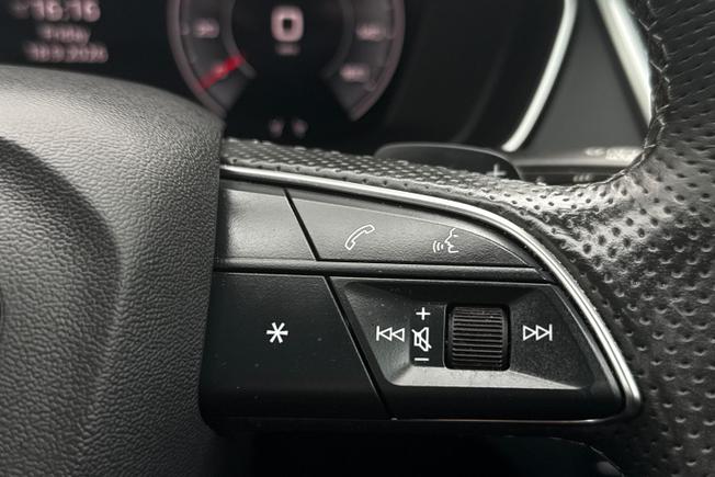 AUDI Q5 Photo 17
