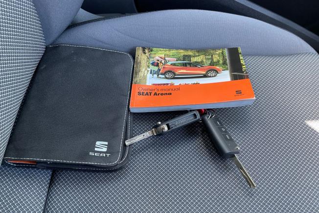 SEAT Arona Photo 39