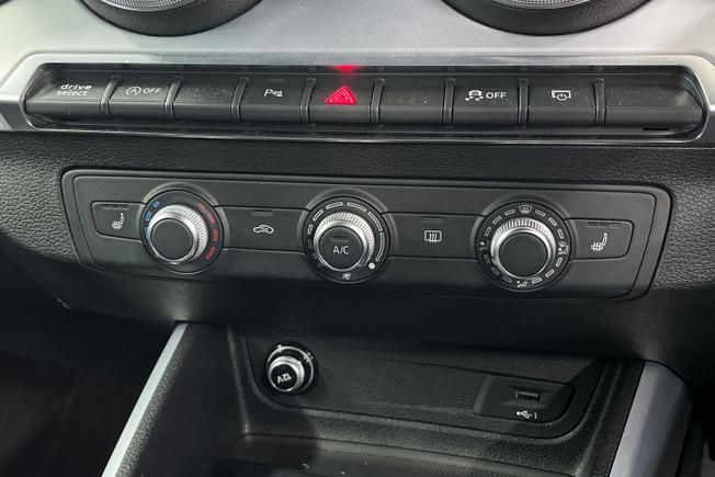 AUDI Q2 Photo 23