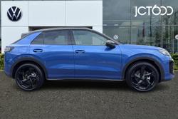 VOLKSWAGEN T-Roc Photo 4