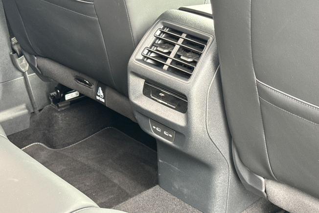 VOLKSWAGEN Tiguan Photo 49