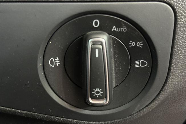 VOLKSWAGEN Tiguan Photo 24