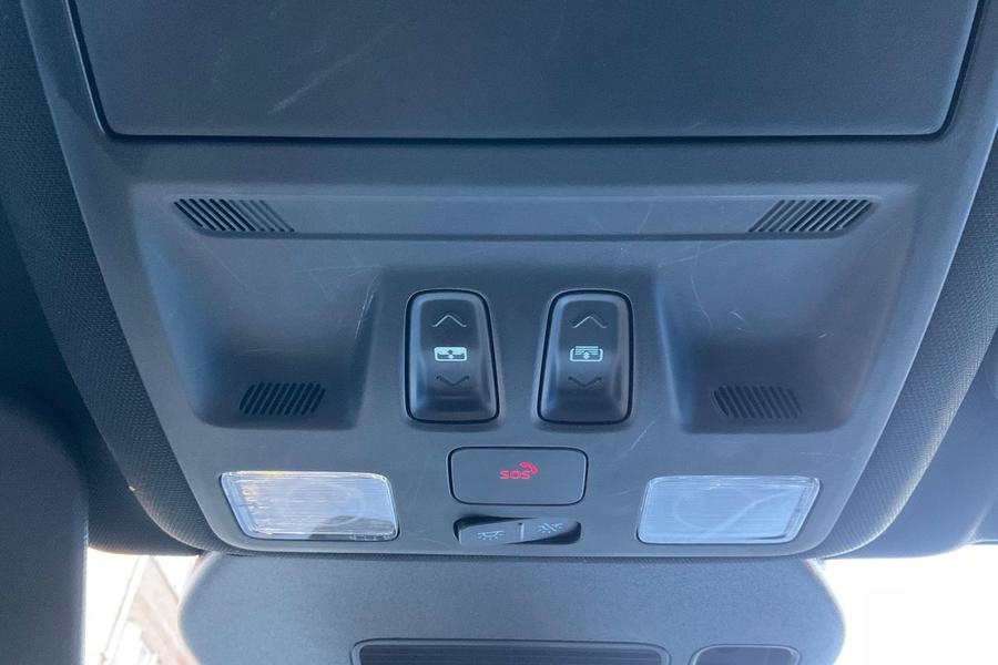 Ford KUGA Photo autoimg-39c0ef5de16c933be80c13164178123bcdc9b808.jpg