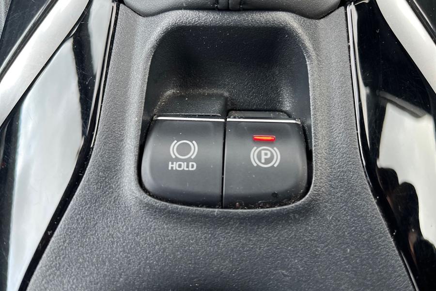 Toyota Corolla Photo autoimg-39c14c6bcf2b5e9f97cbfffc08825882c095a65a.jpg