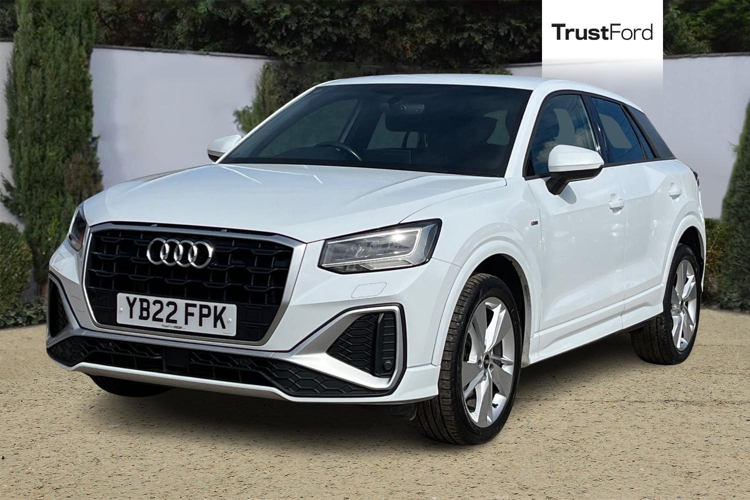 Audi Q2 Photo 4