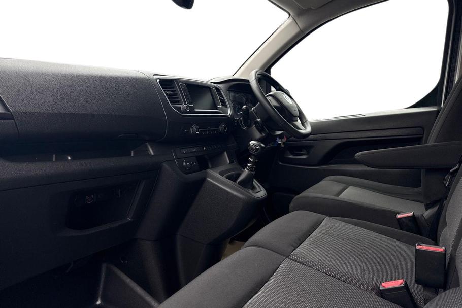 Used Vauxhall VIVARO DT73BWJ 3