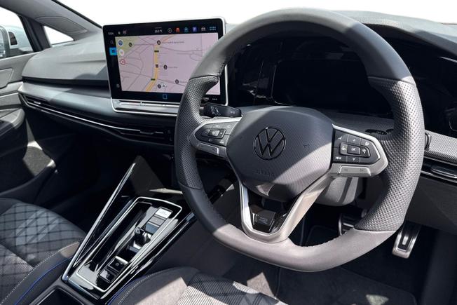 Volkswagen Golf Photo 6