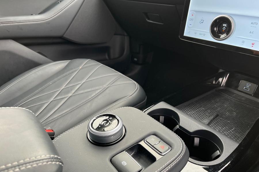 Ford MUSTANG MACH-E Photo autoimg-39ce6a00629acebc1b28aaa5e76d3cefec68e005.jpg