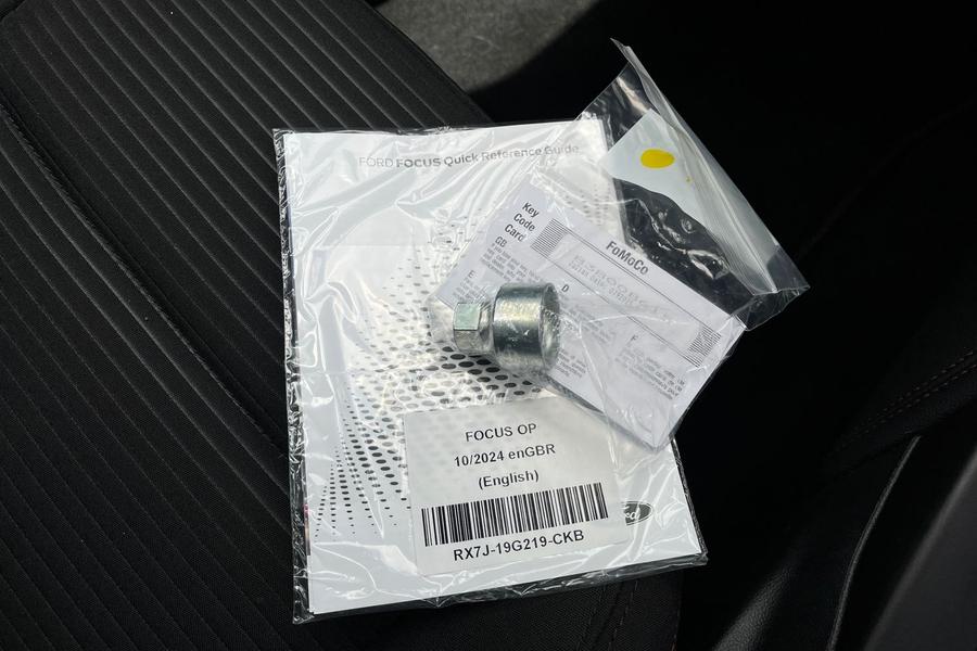 Ford Focus Photo autoimg-39d00a4029e8cd68c0a6e87f9b30f94f3e1f96f3.jpg