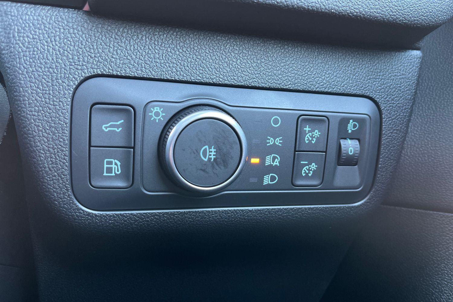 Ford KUGA Photo 36