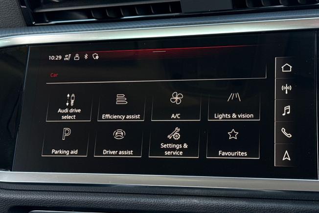 AUDI Q3 Photo 38
