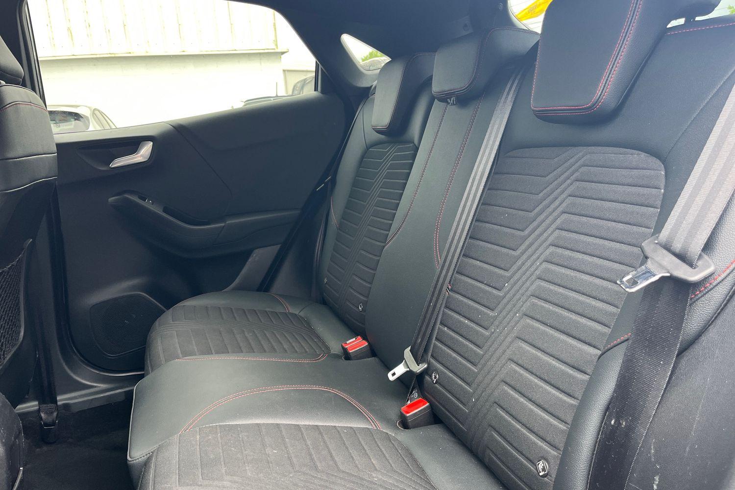 Ford PUMA Photo 19