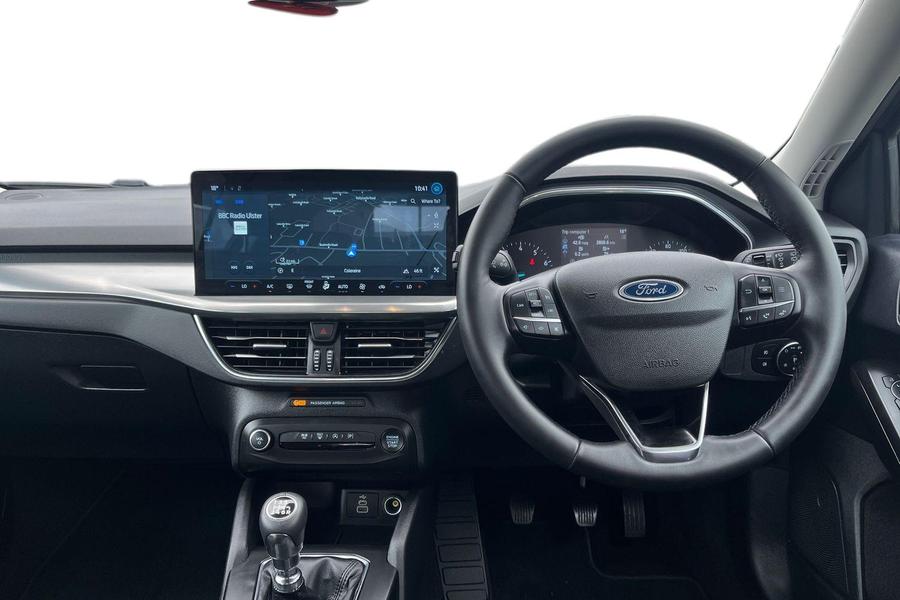 Ford Ford Focus Hatchback 1.0 EcoBoost Hybrid mHEV Titanium 5dr Photo autoimg-39e52709c23afe7af5a863f586756efcce6623bd.jpg