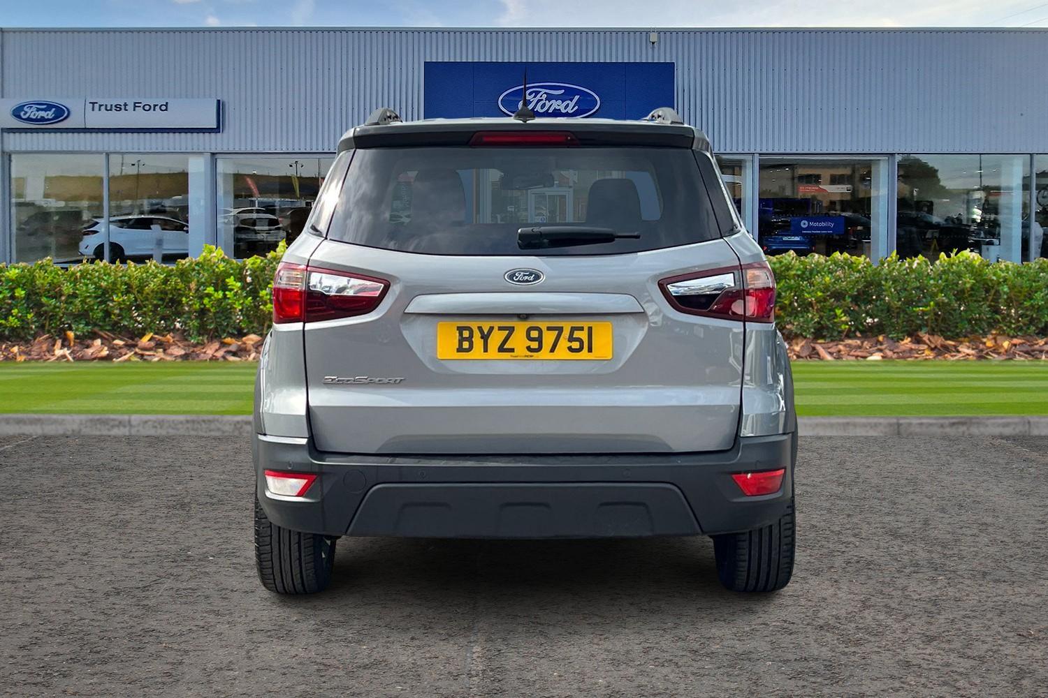 Ford EcoSport Photo 6