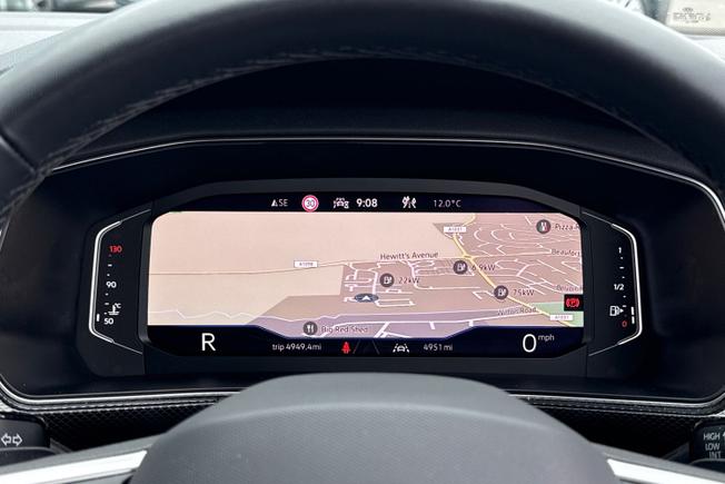 VOLKSWAGEN T-Cross Photo 29