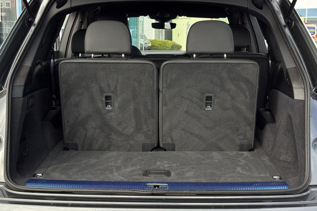 AUDI Q7 Photo 49