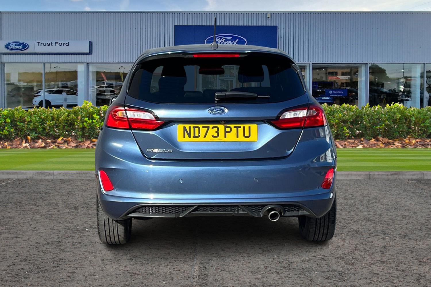 Ford FIESTA Photo 6