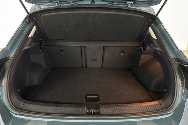 VOLKSWAGEN T-Roc Photo 12