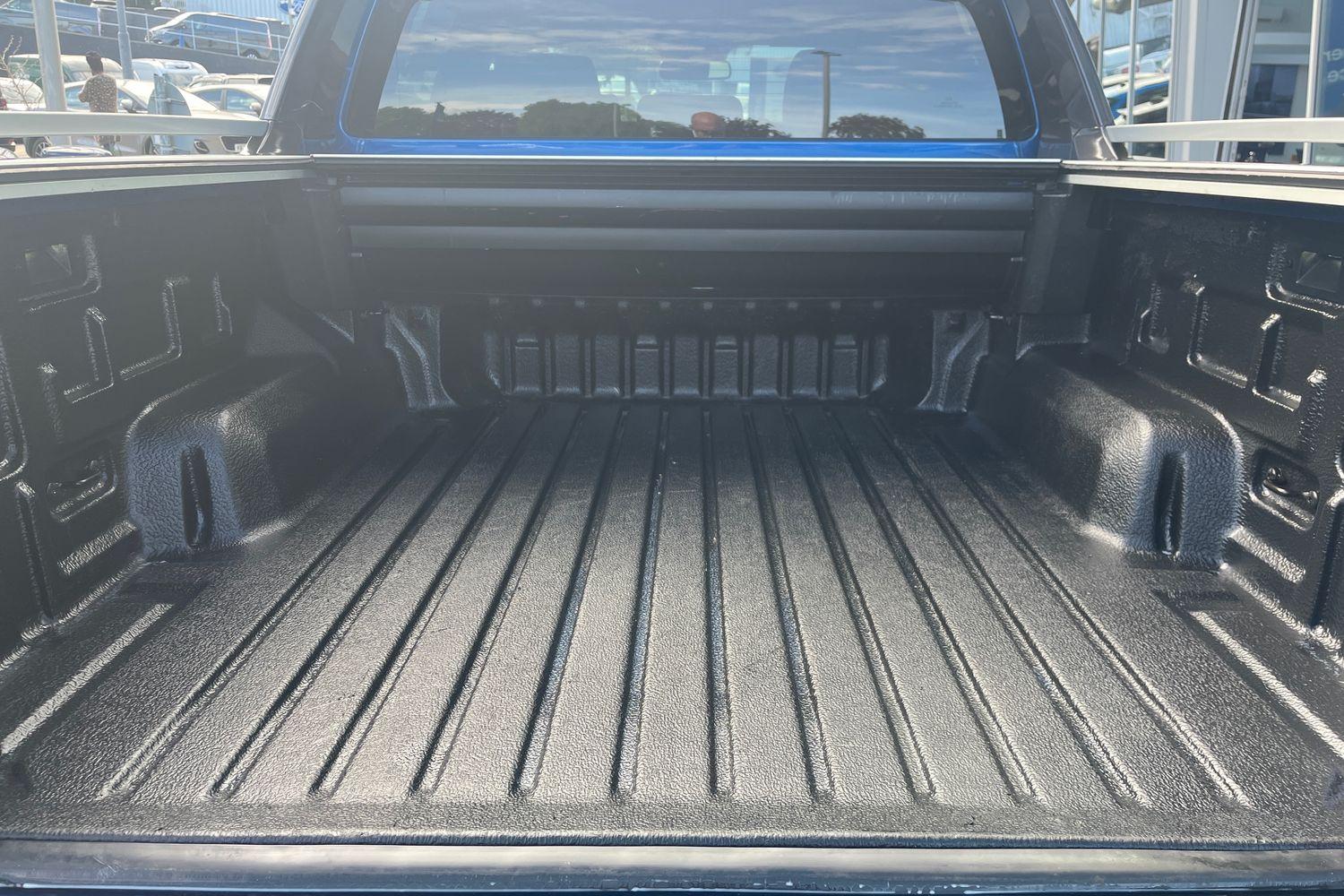 Ford RANGER Photo 3