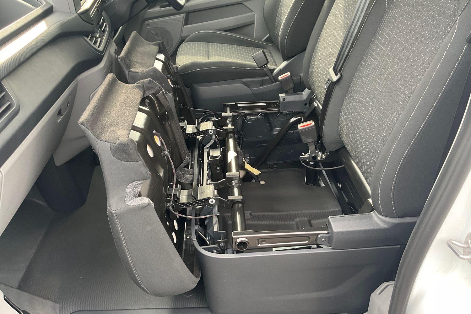 Ford E-Transit Custom Photo 17