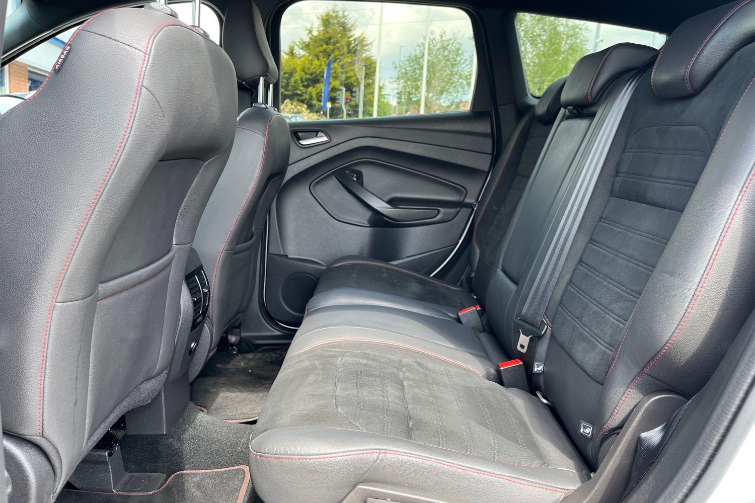 Ford Kuga Photo 19