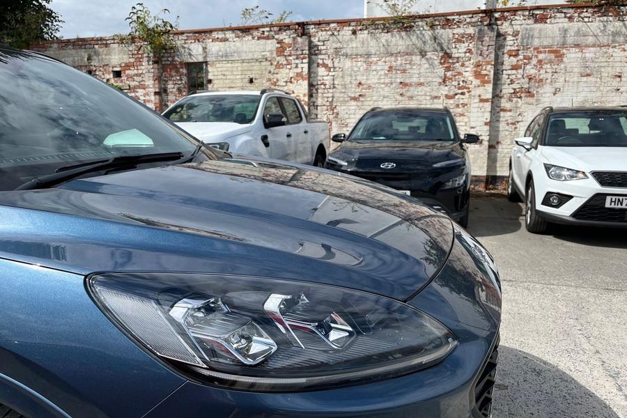 Ford KUGA Photo autoimg-3a08116292e651f8444be775aedf9622745e5463.jpg