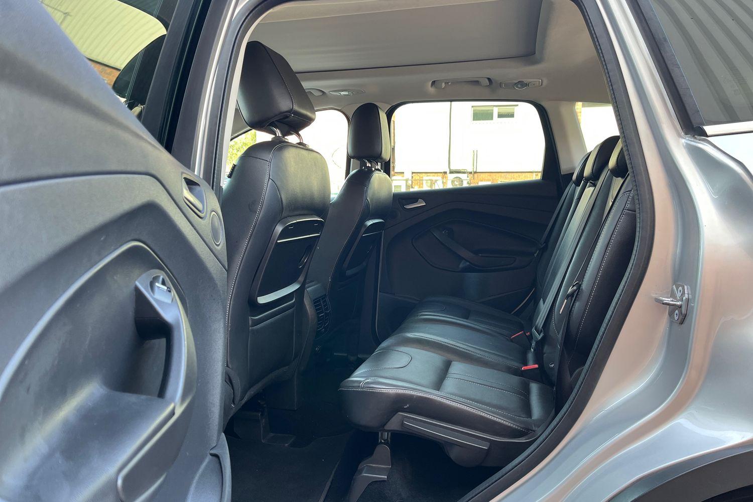 Ford Kuga Photo 25