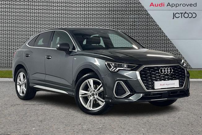 Audi Q3 Photo 1