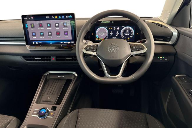 VOLKSWAGEN T-Roc Photo 11