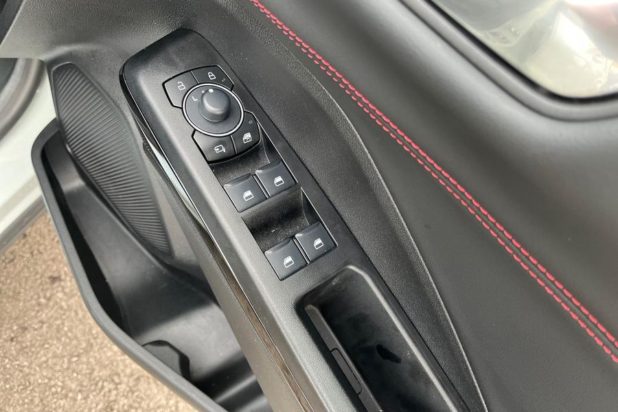 Ford PUMA Photo autoimg-3a0ffd8b995faa65ae6e855caa4e98e670d9c182.jpg