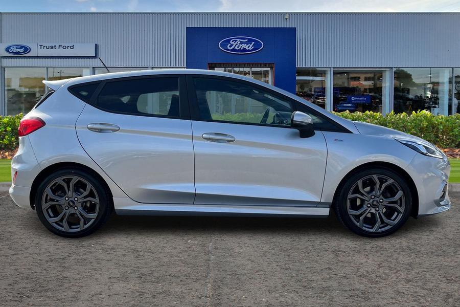 Ford FIESTA Photo autoimg-3a10440a32b0f2ec3b8529e4efa6fc32646eb241.jpg
