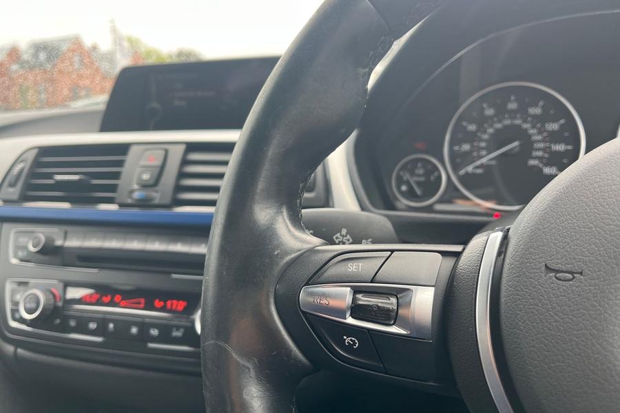 BMW 3 SERIES Photo autoimg-3a15b4fc6159e29863599c417b56b62dc0e968a1.jpg
