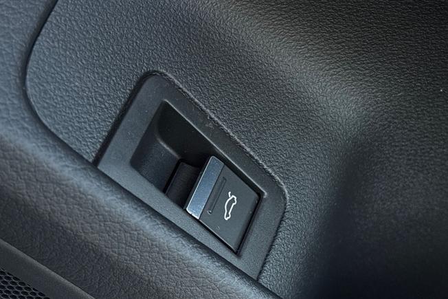 AUDI A6 Photo 26