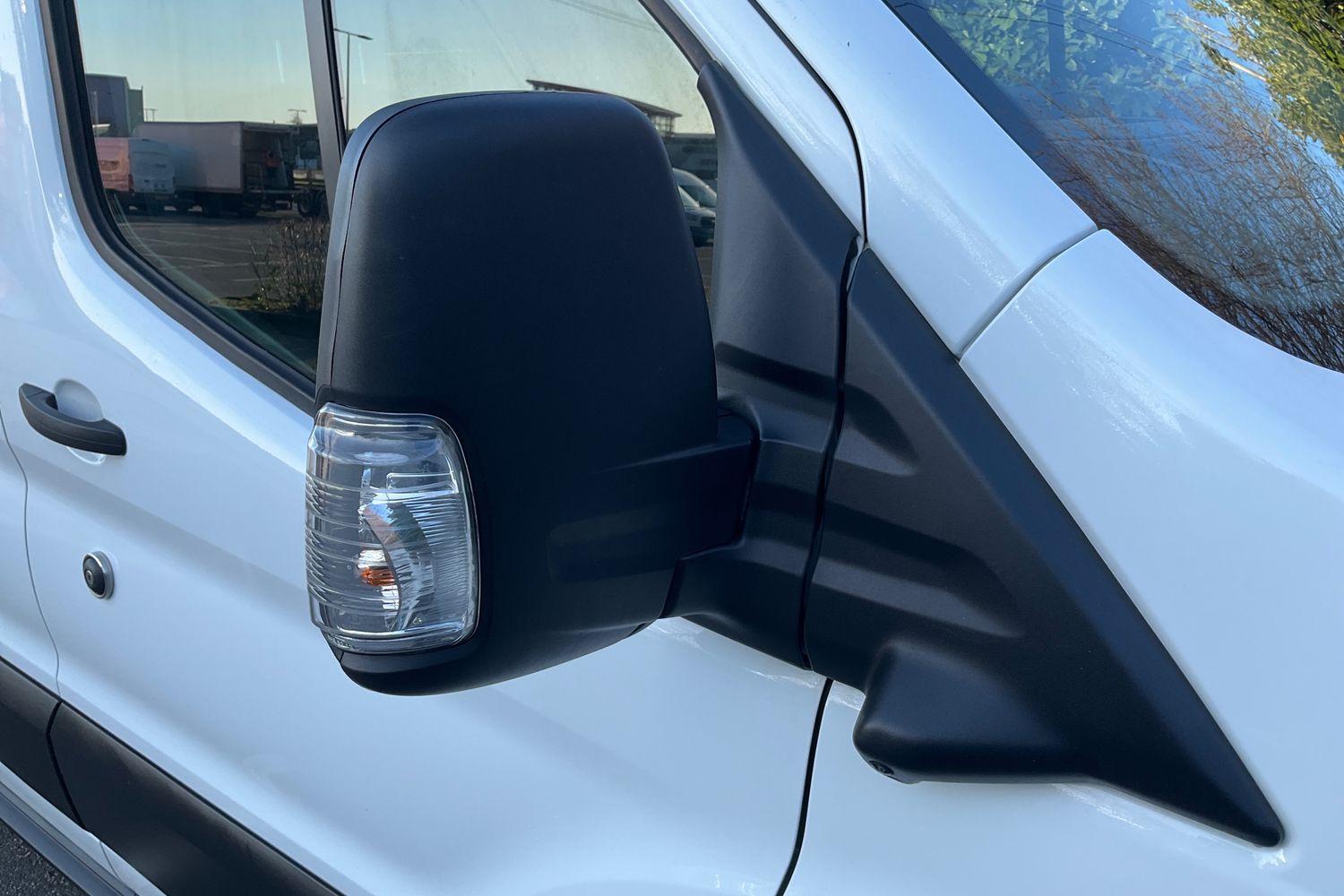 Ford TRANSIT Photo 34
