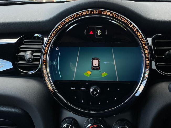 MINI Hatch Photo 47