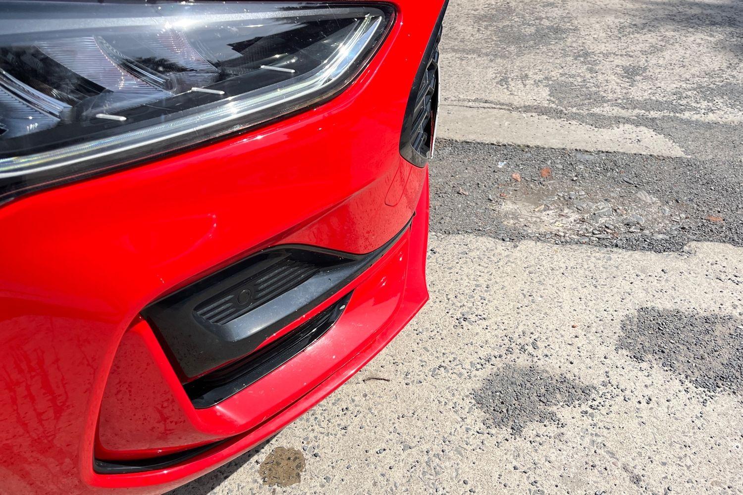Ford FOCUS Photo 23