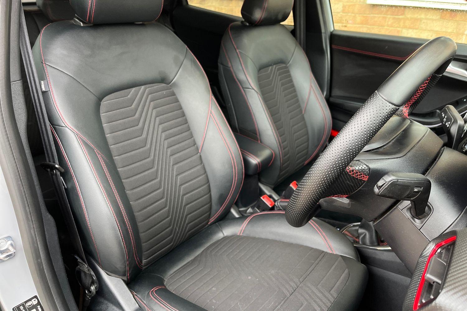 Ford PUMA Photo 16
