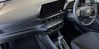 Hyundai i20 Photo 1