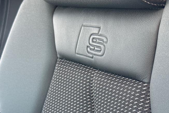 AUDI Q4 E-Tron Photo 46