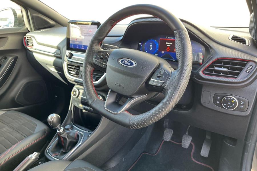 Ford PUMA Photo autoimg-3a211a5d47727b50f124ff145da0eb912b9a6a19.jpg