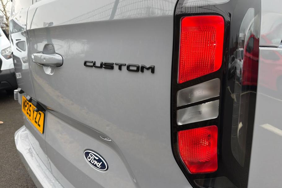 Used Ford TRANSIT CUSTOM WP25YZZ 22