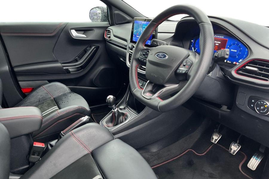 Ford PUMA Photo autoimg-3a228381e510878690baa5de4079409da60c4516.jpg
