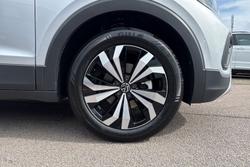 Volkswagen T-Cross Photo 5