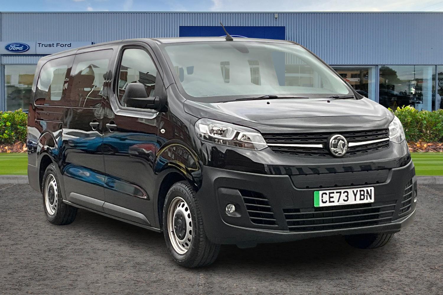 Vauxhall VIVARO LIFE Photo 0