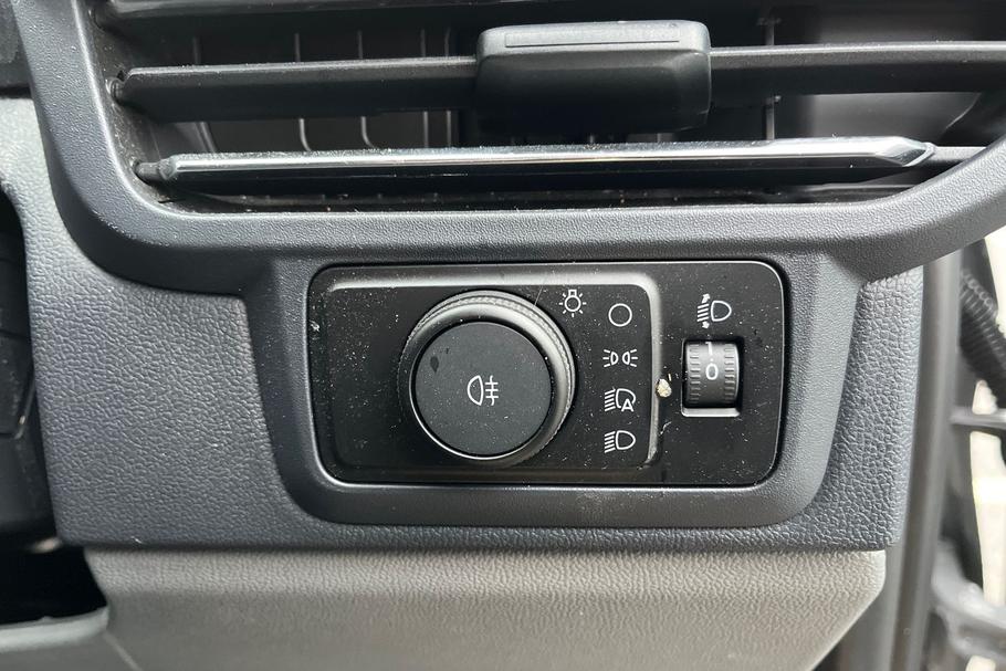 Used Ford TRANSIT CUSTOM WV75YPO 25