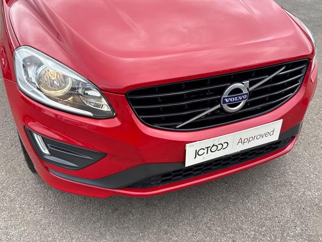 VOLVO XC60 Photo 29