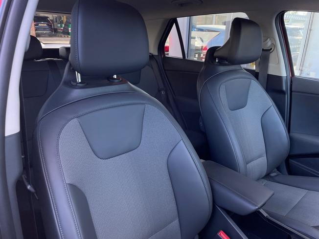 KIA Niro Photo 27