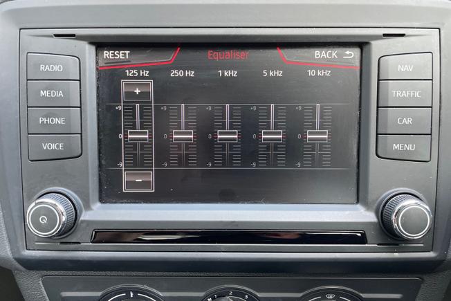 SEAT Ibiza Photo 32