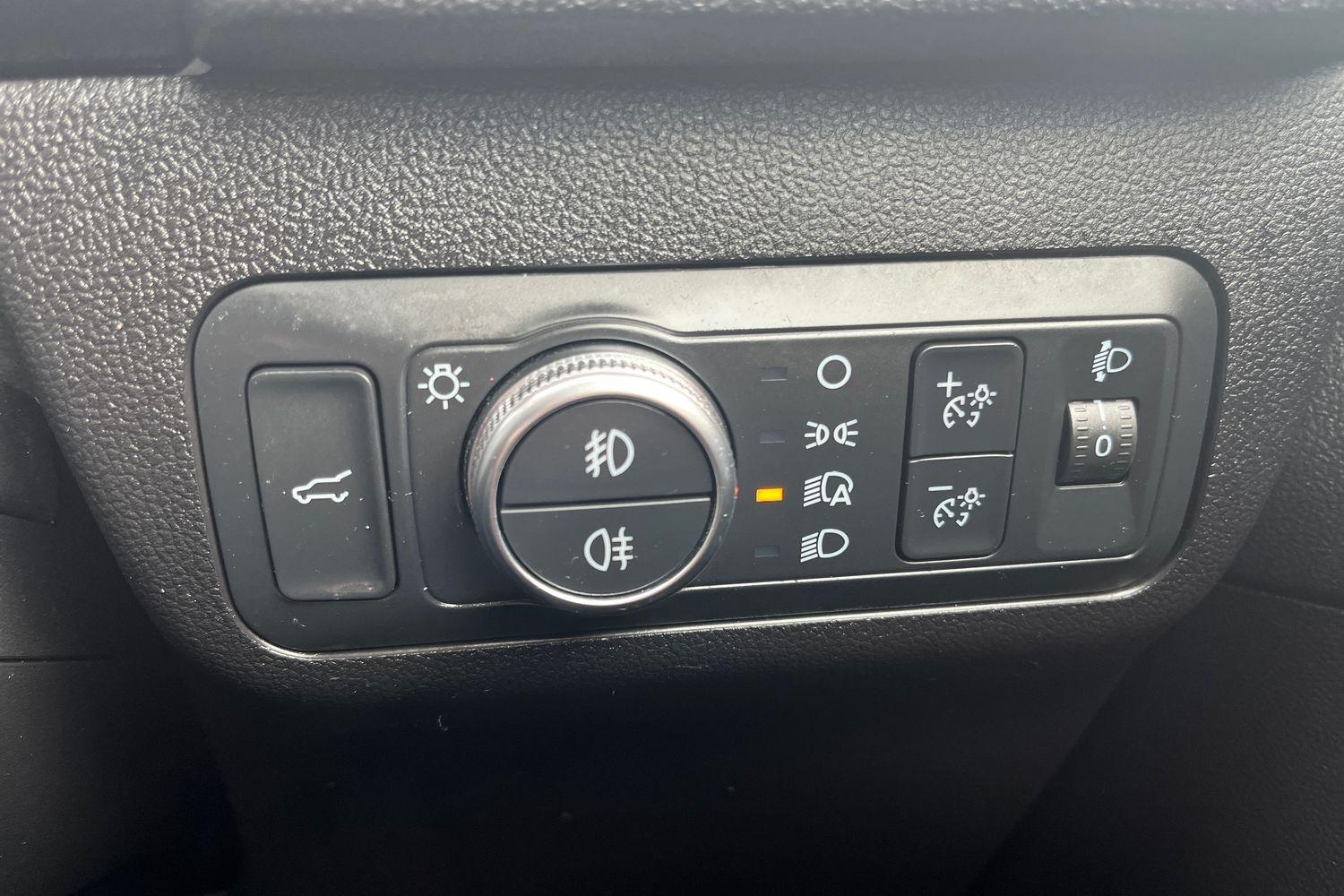 Ford KUGA Photo 30