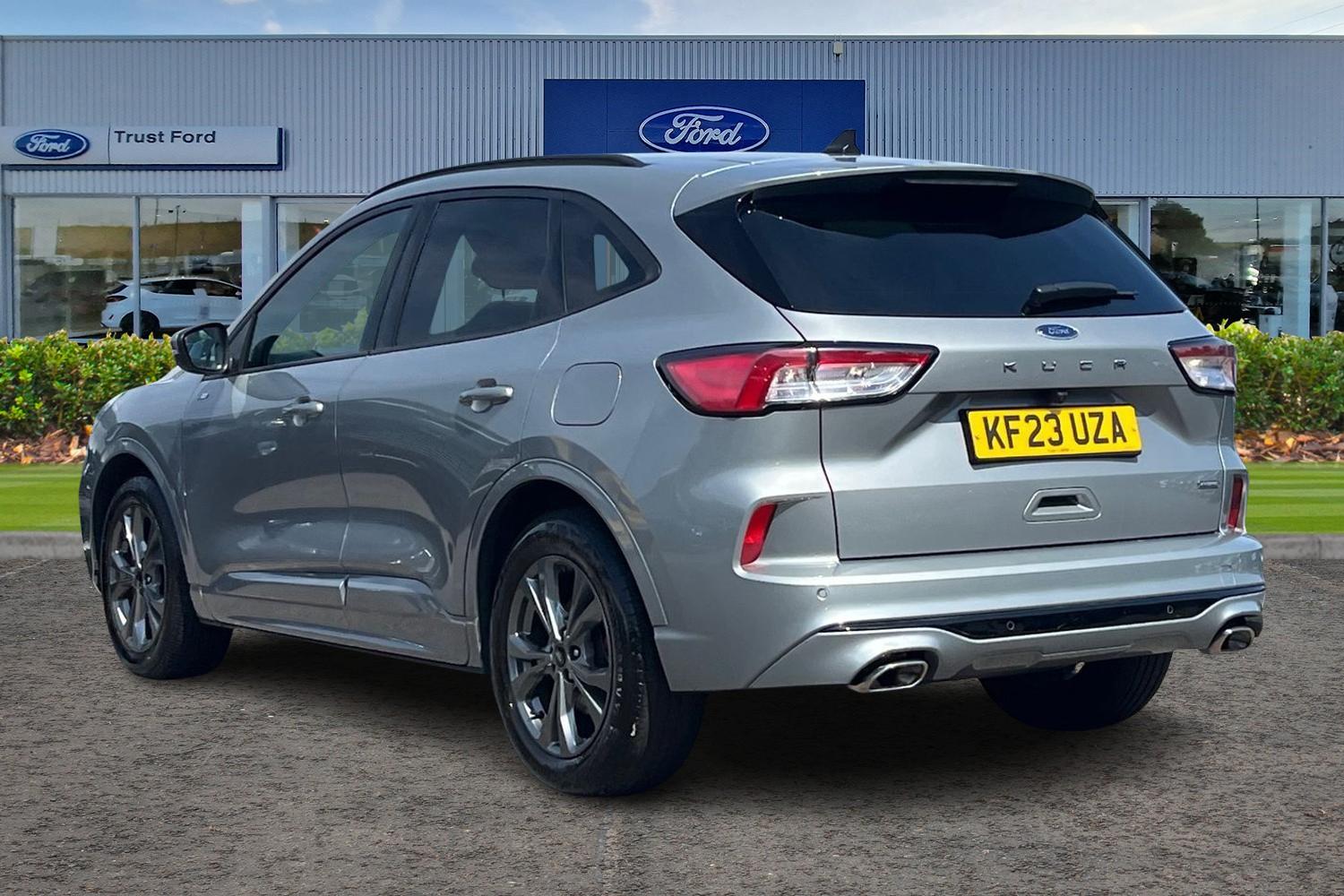 Ford Kuga Photo 1